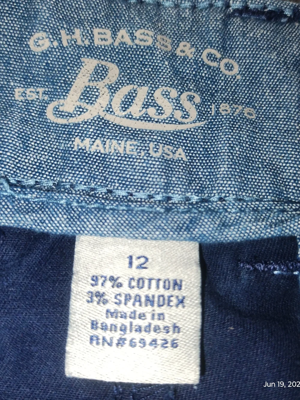 G.H. Bass & Co. Size 12 Navy Shorts